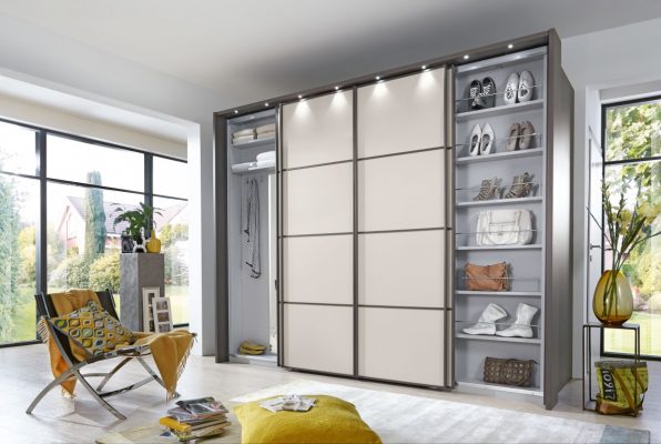4-Differences-Between-Sliding-Hinged-Wardrobes-Johnstown-Waterford-YUNAX-596x400  